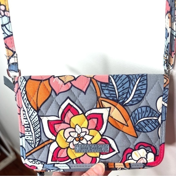 Vera Bradley Tropical Evening Small Compact Cloth Crossbody Bag Purse - Picture 6 of 16